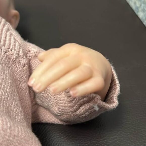 Brand New 18-Inch Lifelike Sleeping Reborn Baby Doll - Picture 2 of 7